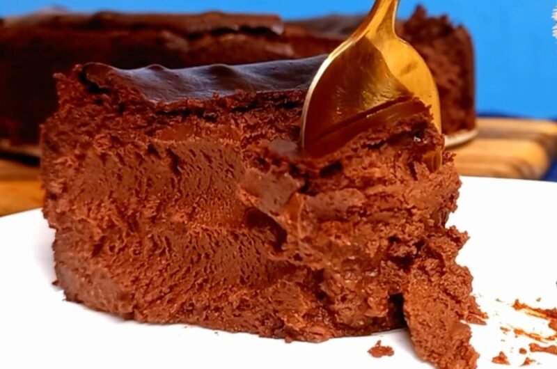 Fluffy Chocolate Cheesecake